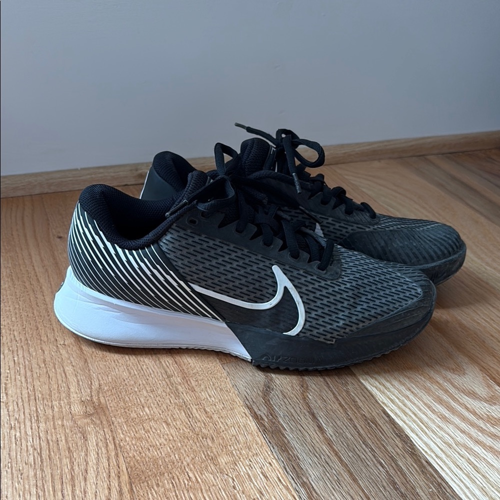 Nike NikeCourt Air Zoom Vapor Pro 2 Clay Court Tennis Shoes